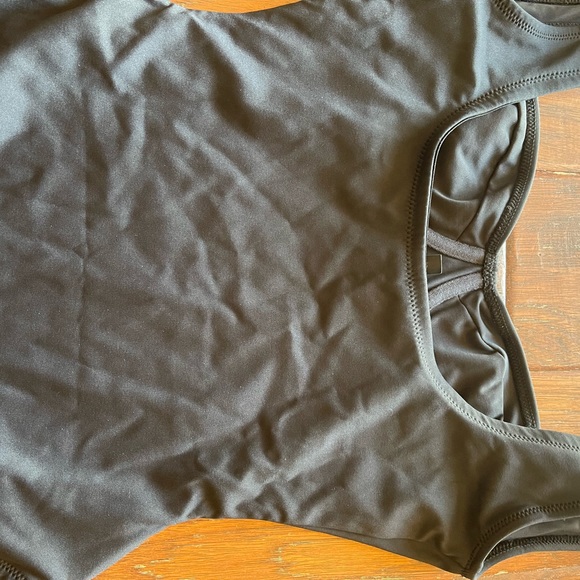 SKIMS Shaping Swim Underwire One Piece Onyx Small NWOT - Picture 9 of 11